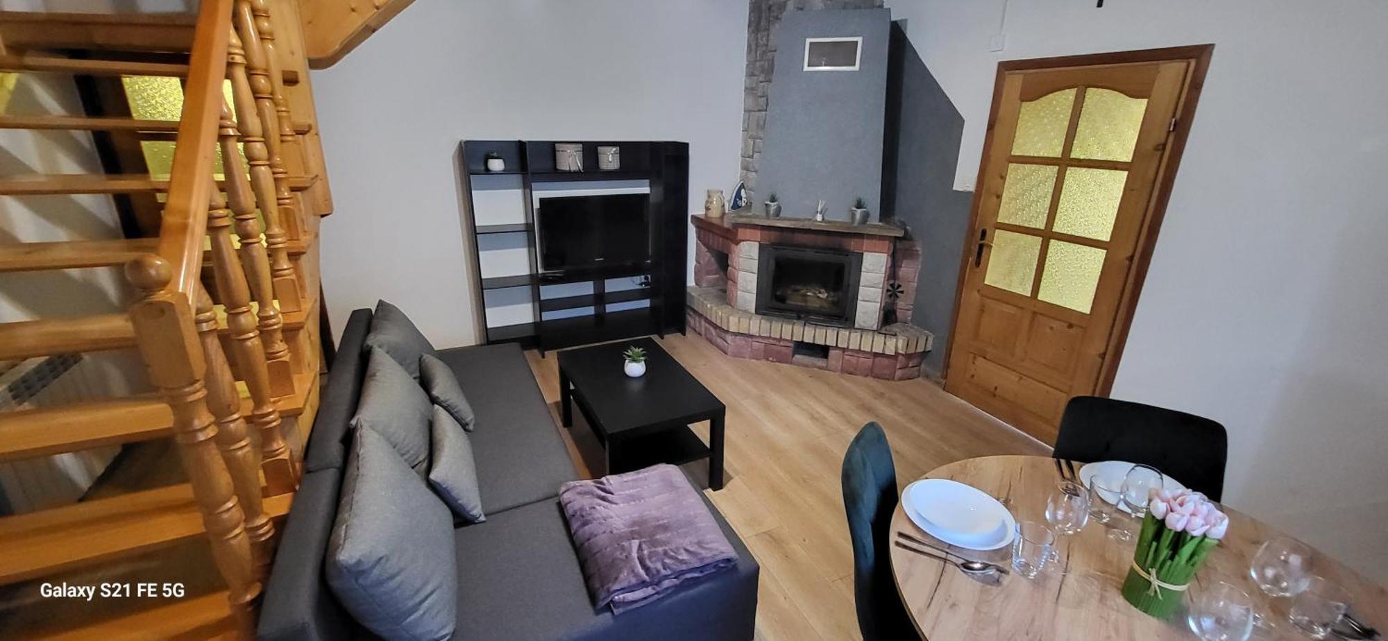 W Murzasichlu Z Kominkiem Holiday home *